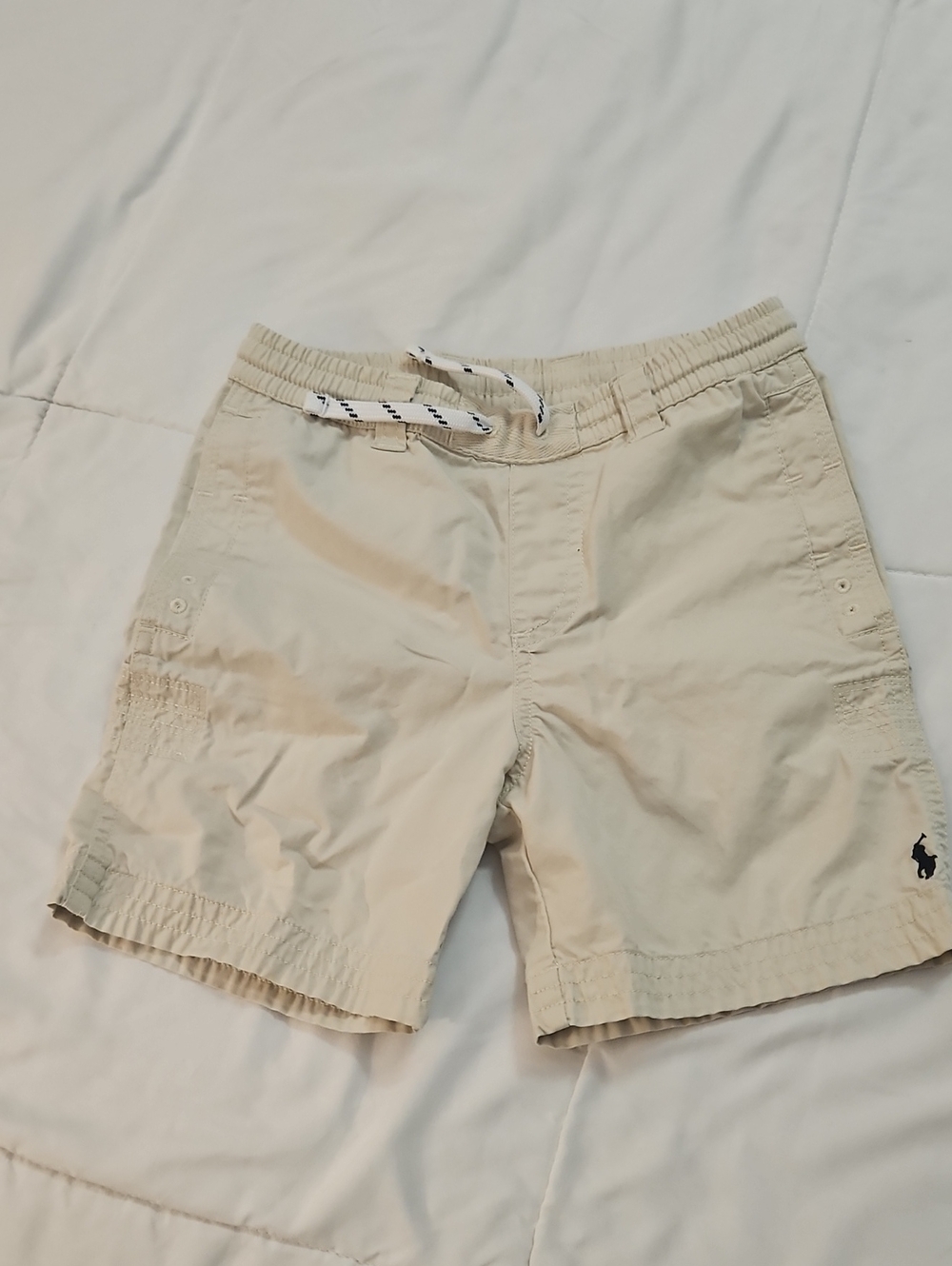 Polo by Ralph Lauren Men’s Off-White Drawstring Cargo Shorts